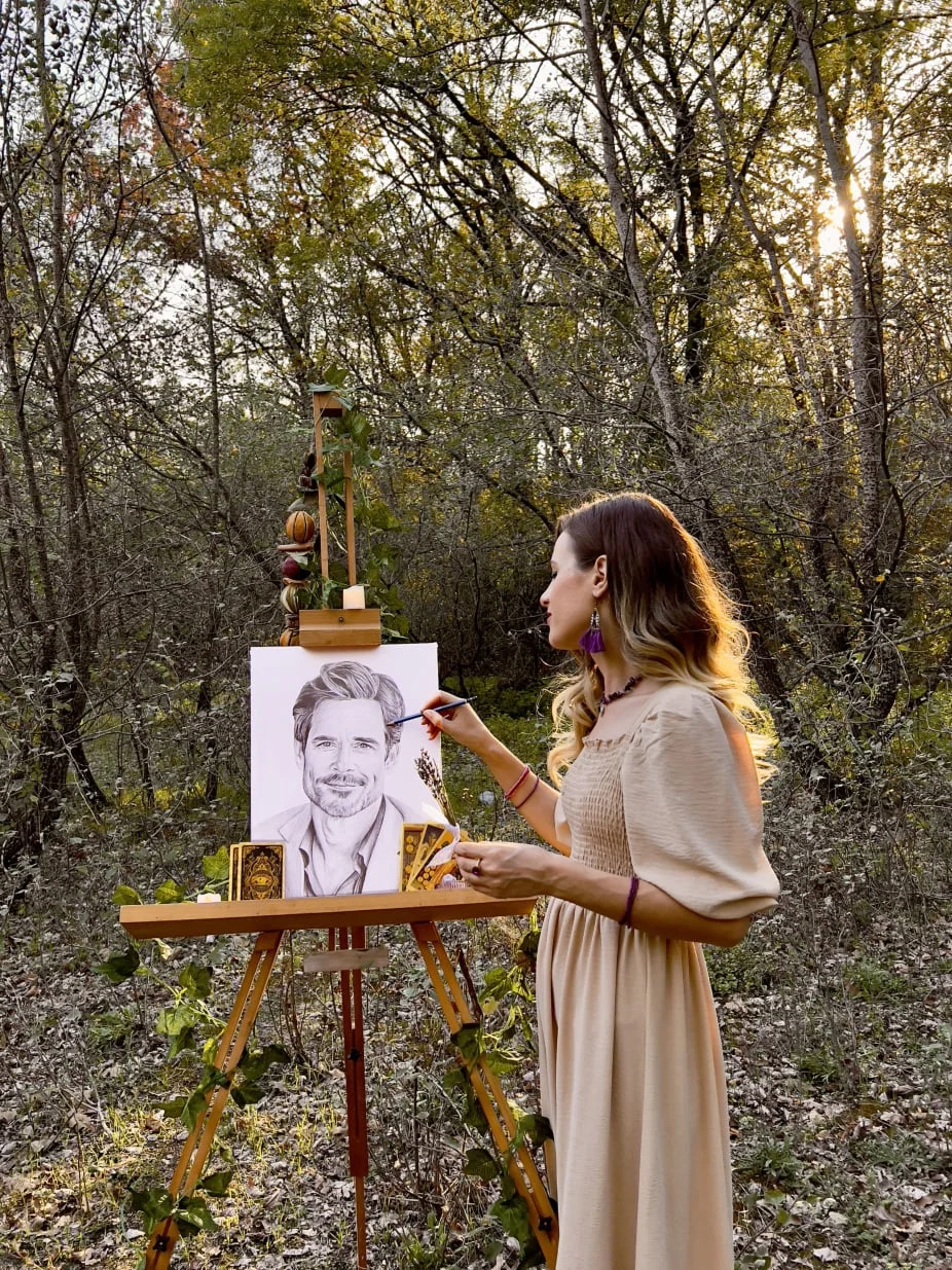 Eva Bloom psychic artist creating a personalized soulmate sketch